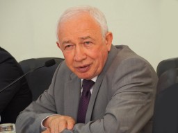 Ковалевский избран председателем совета депутатов