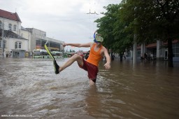 По улице Туполева 10 потоп.