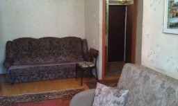 Сдается однокомнатная квартира в Авиагородке . ул. Чкалова дом 4. на 6 месяцев.